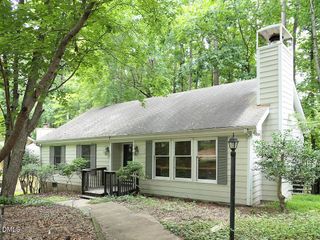 321 Forbush Mountain Drive, Chapel Hill, NC 27514