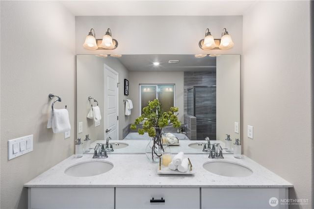 29605 120th Court SE, Auburn, WA 98092