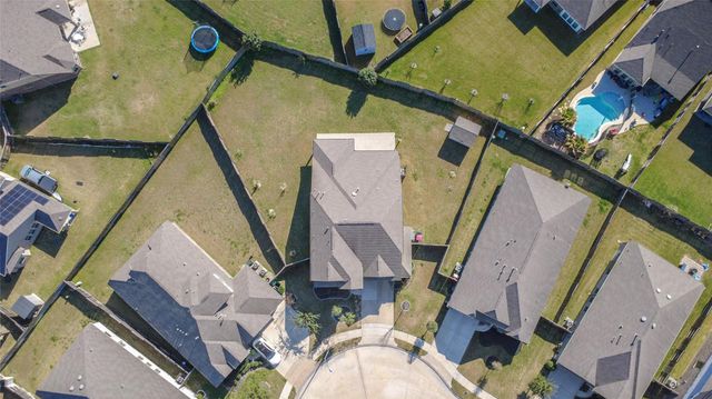 8903 Lost Castle Way, Cypress, TX 77433