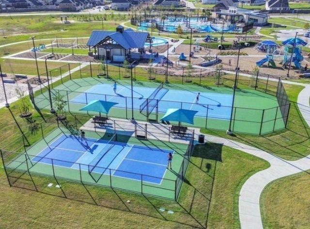 8903 Lost Castle Way, Cypress, TX 77433