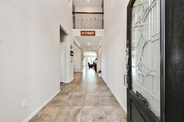 8903 Lost Castle Way, Cypress, TX 77433