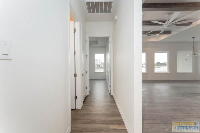 43 Arcos Gardens, Laguna Vista, TX 78578