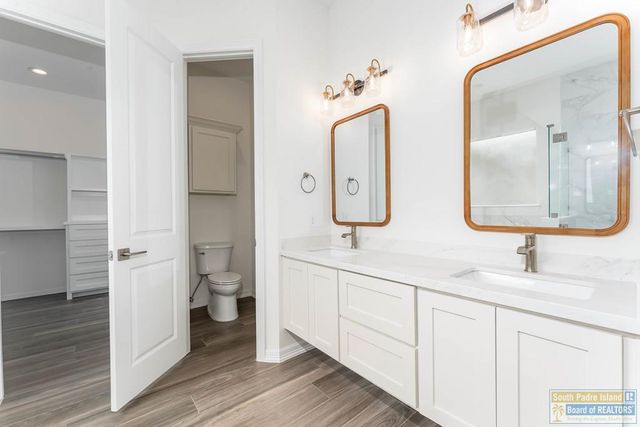 43 Arcos Gardens, Laguna Vista, TX 78578