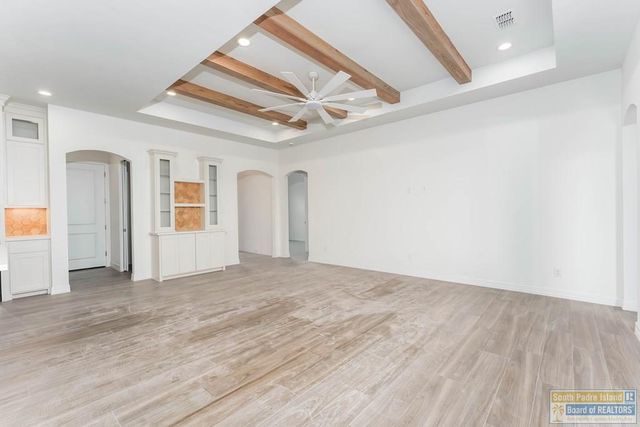 43 Arcos Gardens, Laguna Vista, TX 78578