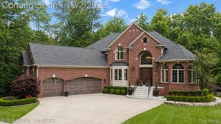 55630 BUCKTHORN Drive, Shelby Charter Township, MI 48316