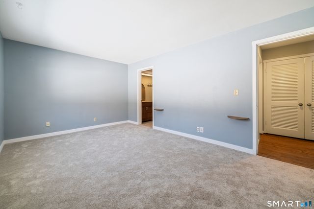 42 Library Lane 42, Simsbury, CT 06070