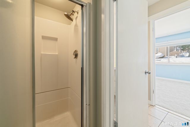 42 Library Lane 42, Simsbury, CT 06070