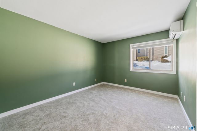 42 Library Lane 42, Simsbury, CT 06070