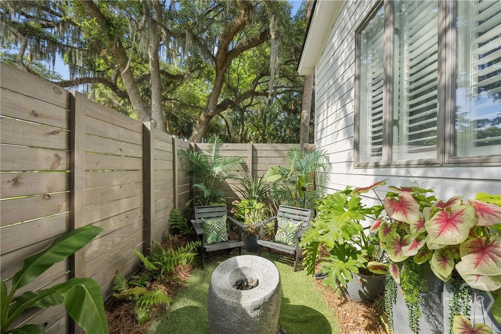 Image 12 of property listing at 26 Liberty Creek Drive, Savannah, GA 31406