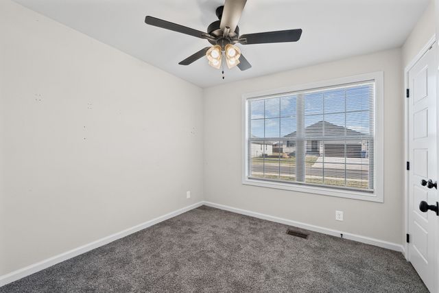 762 Gleason Dr, Clarksville, TN 37042
