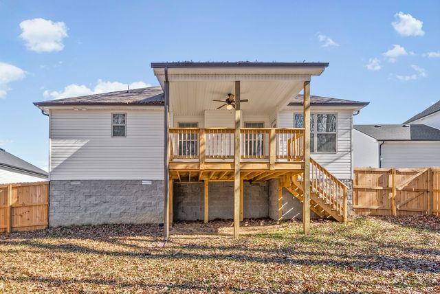 762 Gleason Dr, Clarksville, TN 37042
