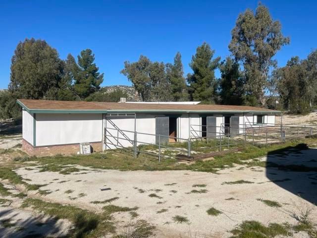 40254 Reed Valley Road, Aguanga, CA 92536