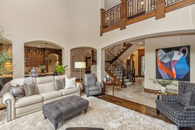 809 NE Bridge Creek Court, Grimes, IA 50111