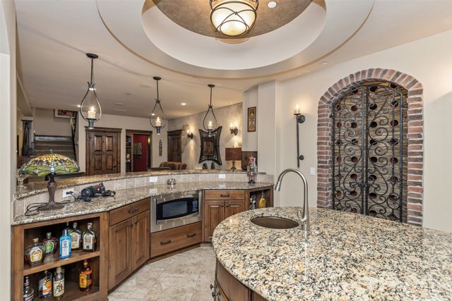 809 NE Bridge Creek Court, Grimes, IA 50111