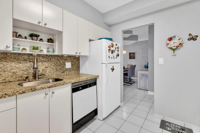 1965 S Ocean Dr 14C, Hallandale Beach, FL 33009