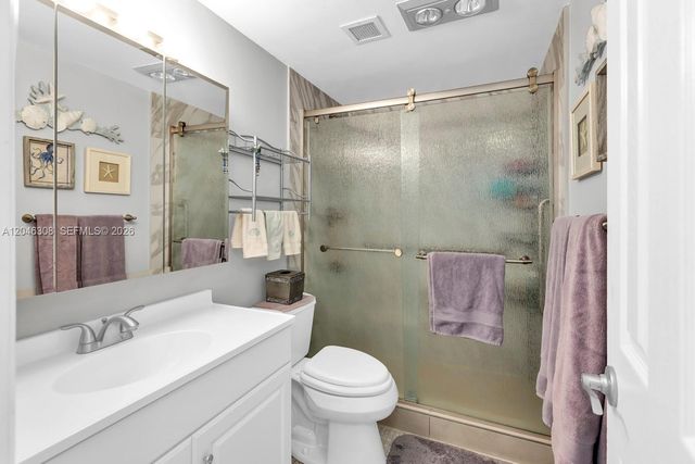 1965 S Ocean Dr 14C, Hallandale Beach, FL 33009