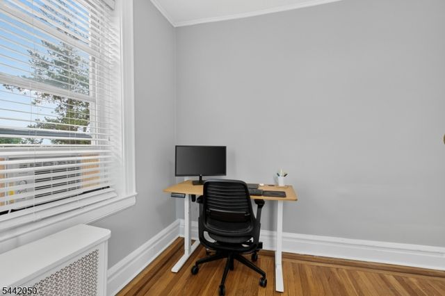 16 Forest St C6302, Montclair Twp., NJ 07042