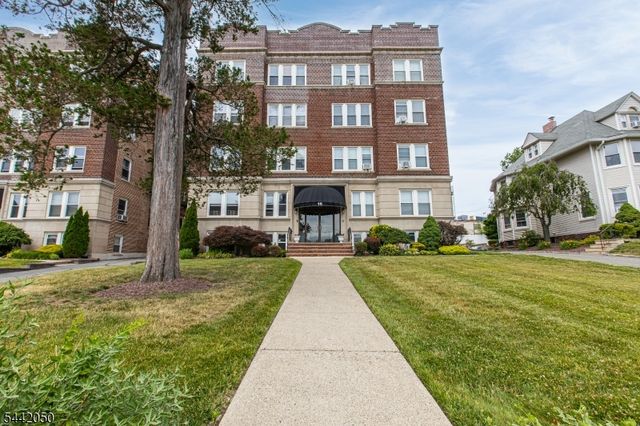 16 Forest St C6302, Montclair Twp., NJ 07042