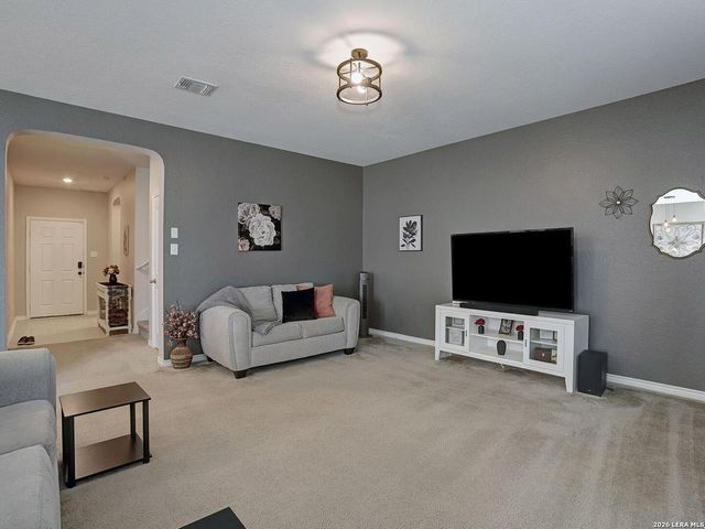 8239 Phantom Field, San Antonio, TX 78253