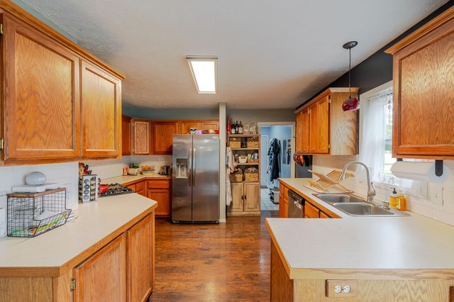 2876 May Street, Portage, IN 46368