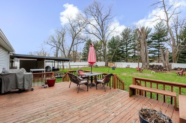 2876 May Street, Portage, IN 46368