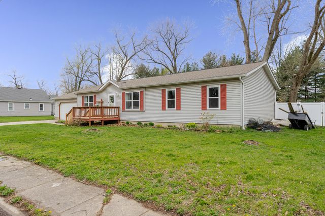 2876 May Street, Portage, IN 46368