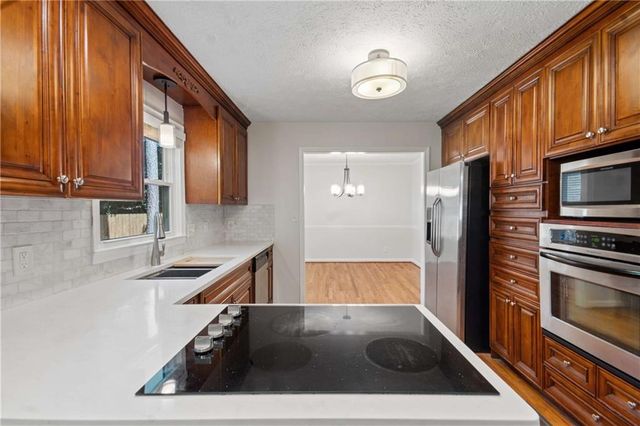 2264 Hylaea Road, Tucker, GA 30084