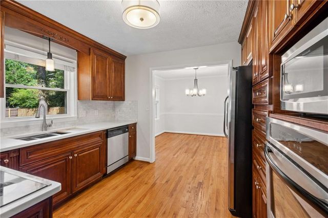 2264 Hylaea Road, Tucker, GA 30084