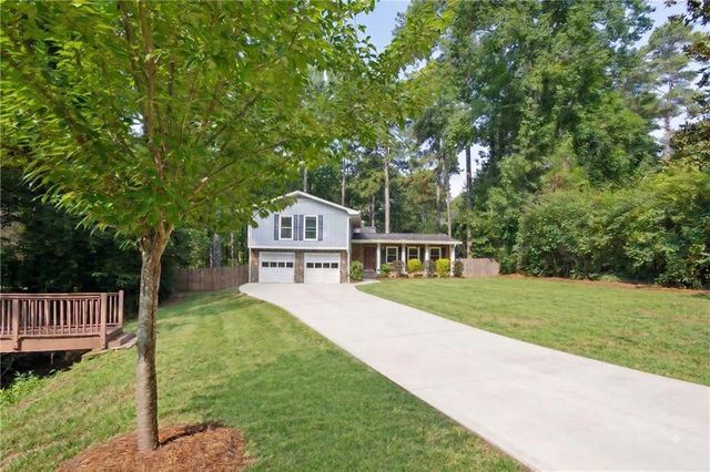 2264 Hylaea Road, Tucker, GA 30084