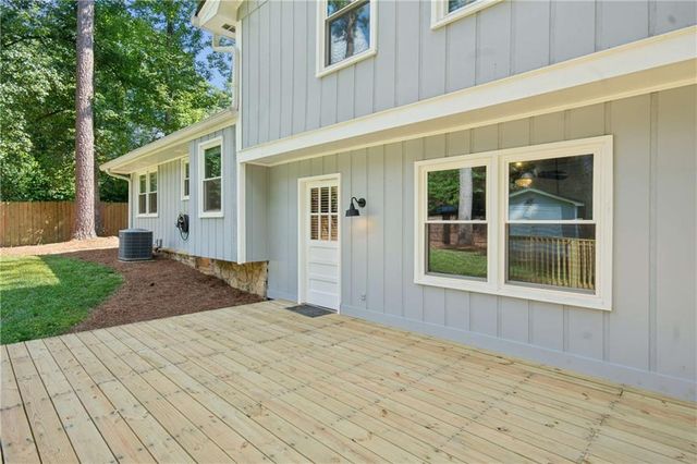 2264 Hylaea Road, Tucker, GA 30084