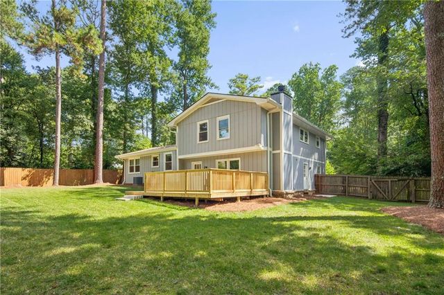 2264 Hylaea Road, Tucker, GA 30084