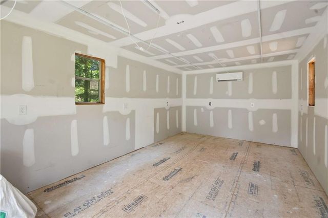 2264 Hylaea Road, Tucker, GA 30084