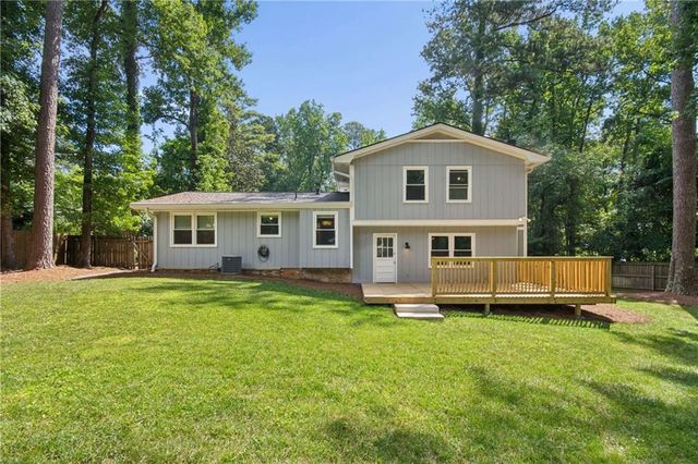 2264 Hylaea Road, Tucker, GA 30084