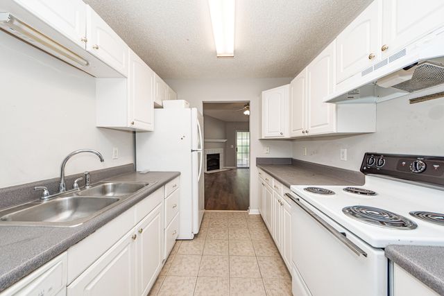 1345 Pinnacle Lane, Charleston, SC 29412