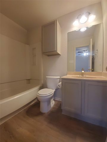 6909 HYLAND CIR A, Austin, TX 78744