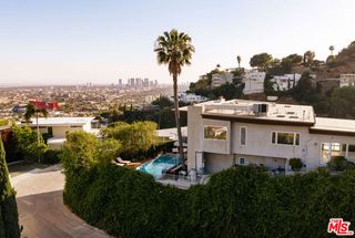 8555 Hollywood Boulevard, Los Angeles, CA 90069