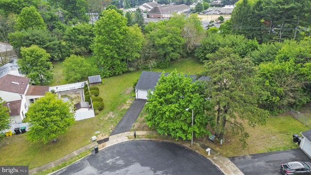 4 ALAN PL, Sicklerville, NJ 08081