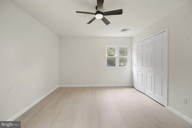 4 ALAN PL, Sicklerville, NJ 08081