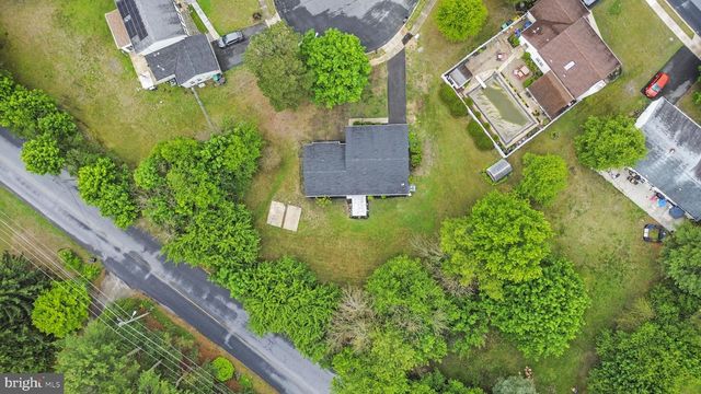 4 ALAN PL, Sicklerville, NJ 08081