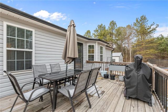 7686 Garrett Road, Liberty, NC 27298