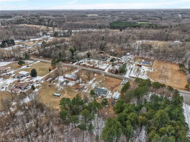 7686 Garrett Road, Liberty, NC 27298