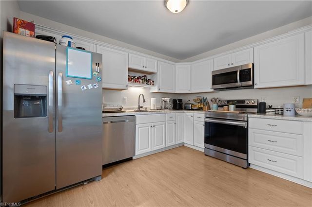 7686 Garrett Road, Liberty, NC 27298