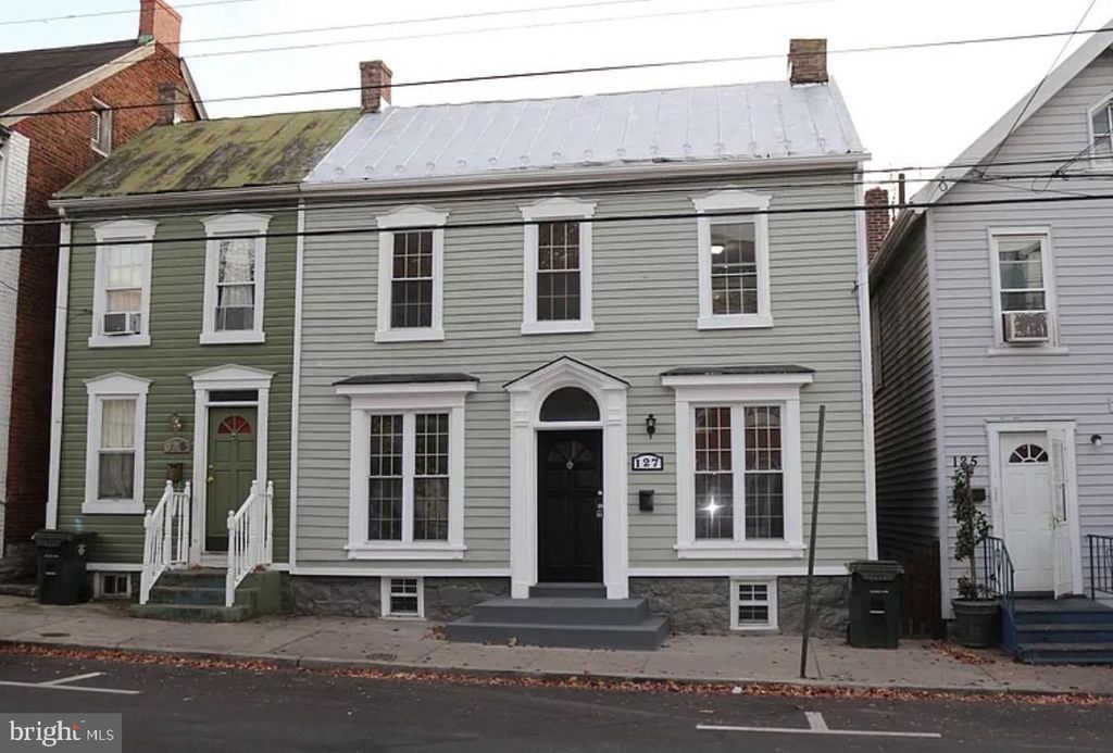 127 E ANTIETAM ST, Hagerstown, MD 21740
