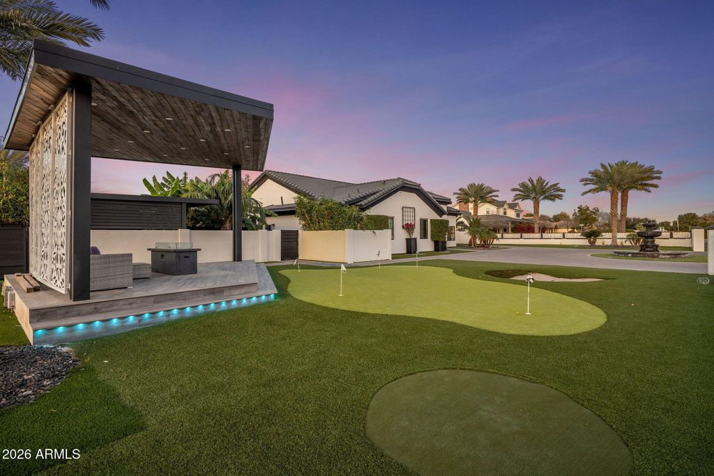 Image 21 of property listing at 2578 E Claxton Road, Gilbert, AZ 85297