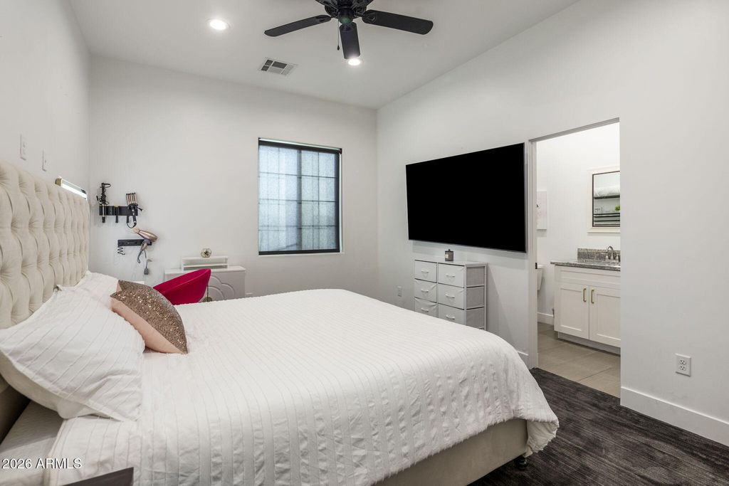 Image 31 of property listing at 2578 E Claxton Road, Gilbert, AZ 85297