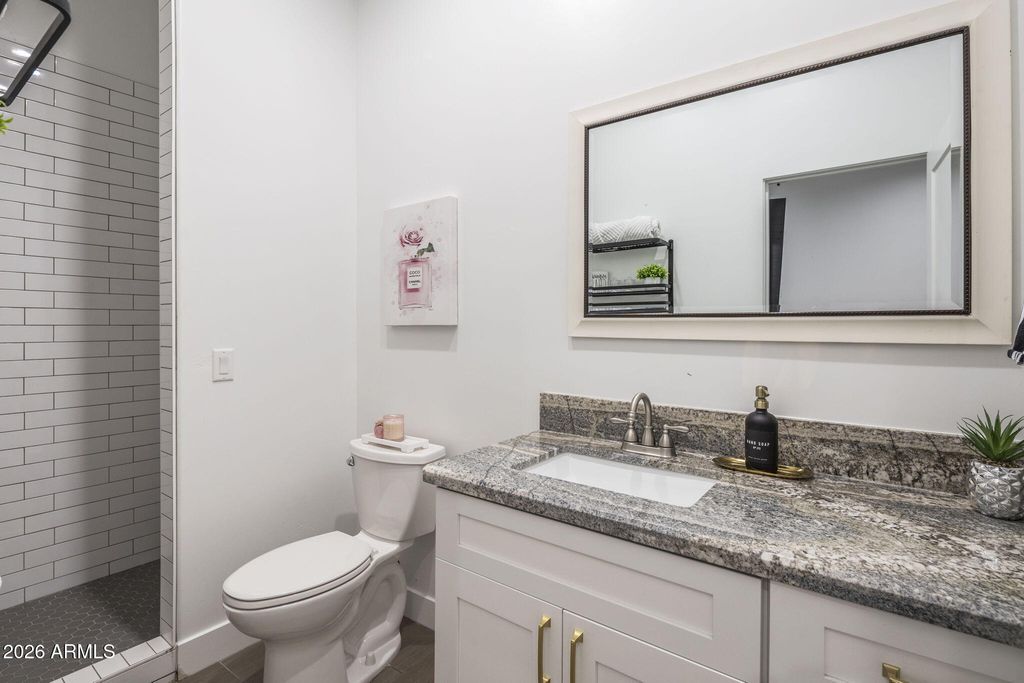 Image 32 of property listing at 2578 E Claxton Road, Gilbert, AZ 85297