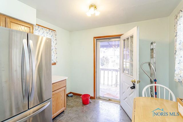 4104 Caroline Avenue, Toledo, OH 43612