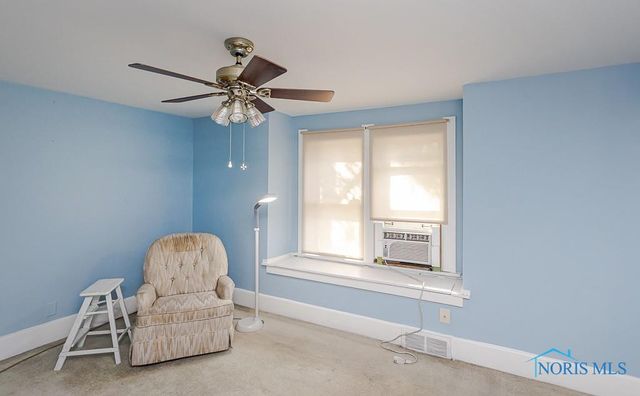 4104 Caroline Avenue, Toledo, OH 43612