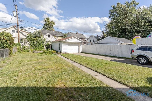 4104 Caroline Avenue, Toledo, OH 43612