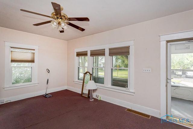 4104 Caroline Avenue, Toledo, OH 43612